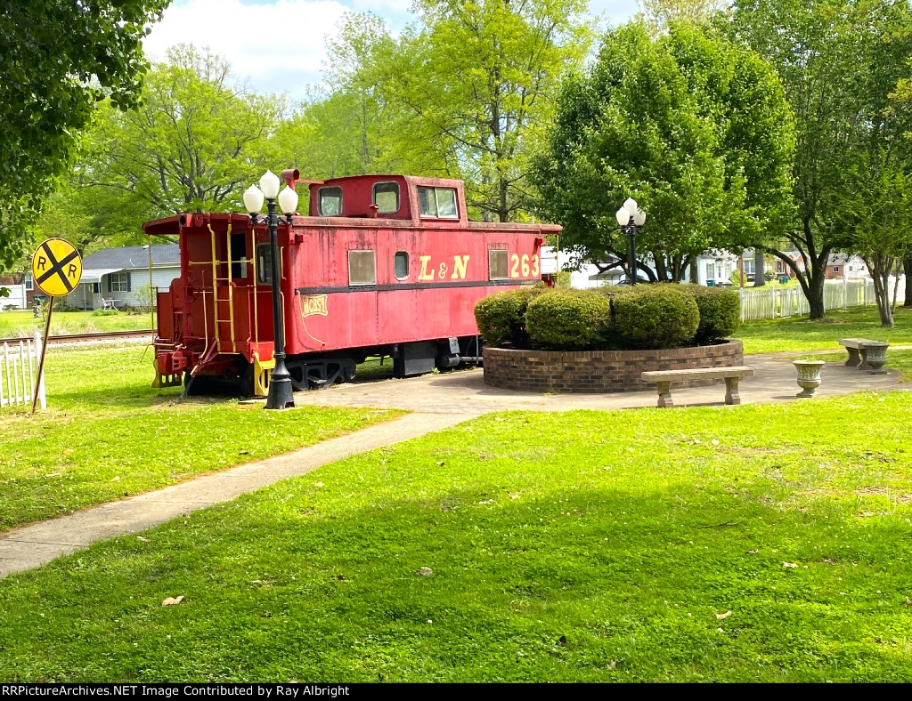 L&N 263